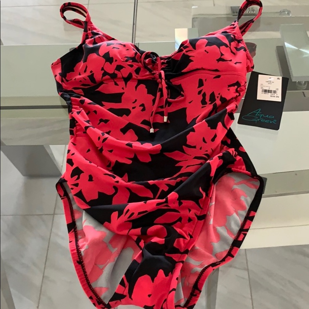 Bathing suit
